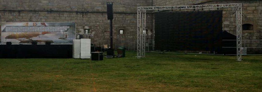 Boston Jumbotrons AT Americas Cup